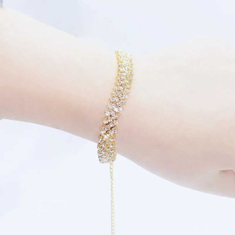 Shining Cubic Zirconia Chain Anklet for Women Fashion Silver Color Ankle Bracelet Barefoot Sandals Foot Jewelry Y240920