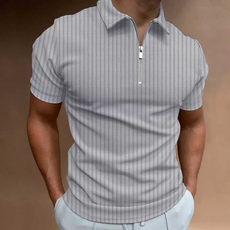 2024 Summer New Stripe Zipper Mens Fashion Polo Shirts Mens Polo Shirt Solid T-Shirt Brand Short-Sleeved Shirt Casual Slim TopsX240920