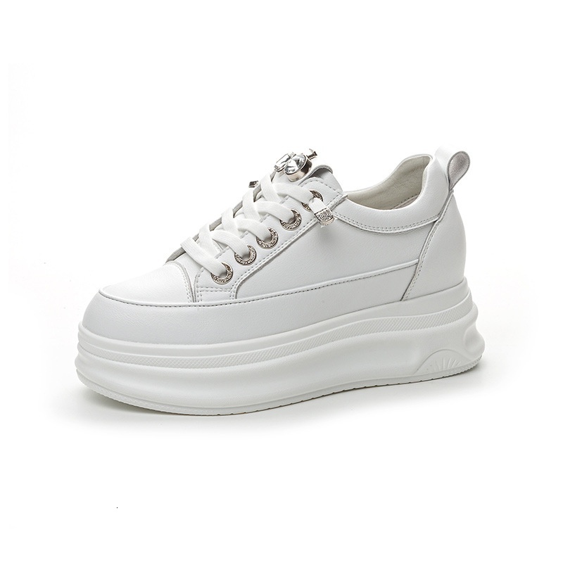 Thick soled casual women's 2024 autumn white shoes, one foot sports board shoes