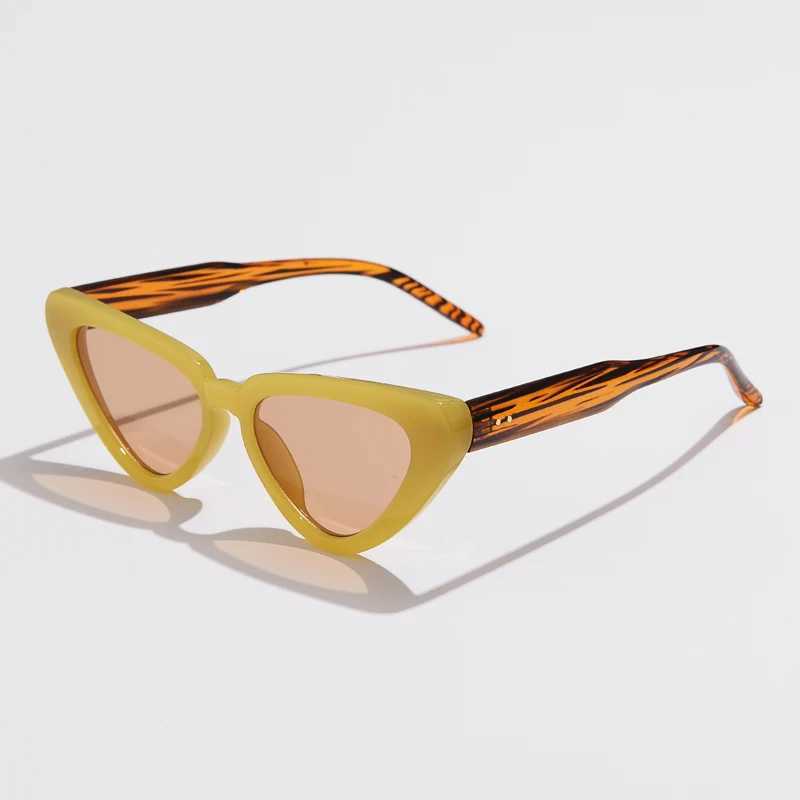 Cat Eye Sunglasses Small Cateye Sun Glasses Brand Designer Eyeglasses For Women Candy Colors Gradient Shades Female EyewearX240920