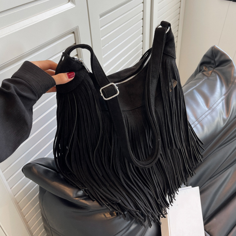 Women Tassels and Fringes Suede Shoulder Messenger Bags 2024 New Fashion Ladies Crossbody Purse Handbag Tote Brown Black