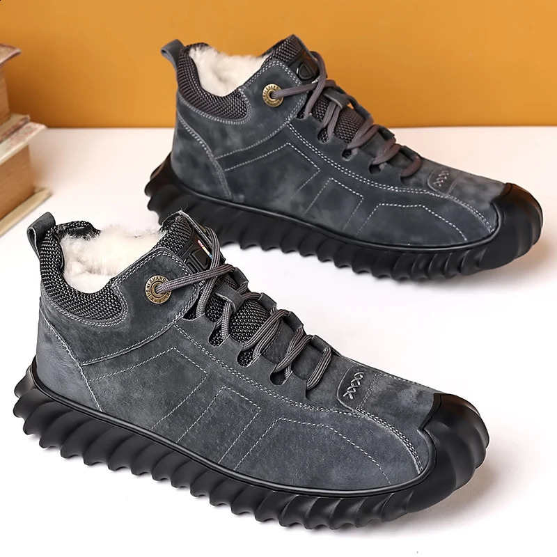 Men Casual Snow Boots lace up high top plush Warm Winter Shoes Men Hiking Boots Outdoor fashion Sneakers Man cotton shoes 240909