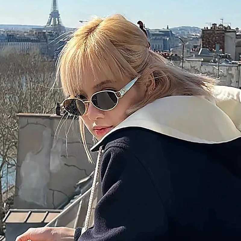 Small Metal Frame Oval Sunglasses for Women 2024 Brand Designer Fashion Luxury Shades UV400 Eyewear Men Vintage Sun GlassesX240920