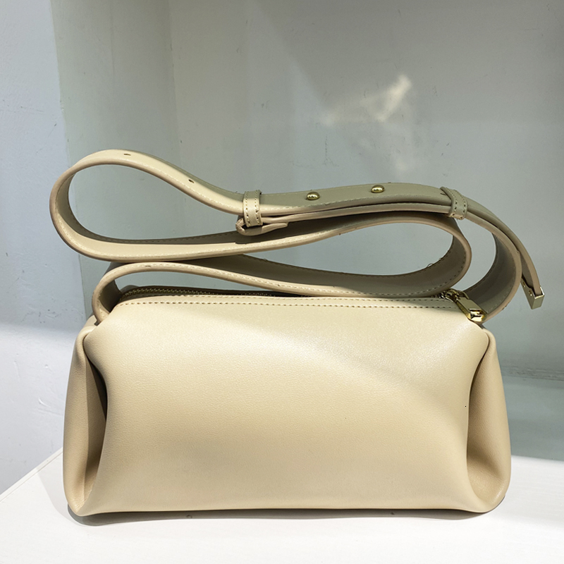 Casual Bags For Women Designer Handbags And Purse 2023 New In PU Solid Texture Metal Sheet Decoration Pillow Shoulder Bag