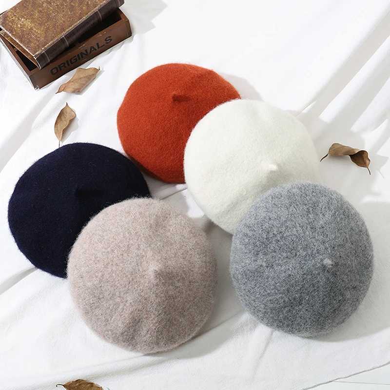 Winter Women Wool Berets French Artist Style Warm Beanie Hat Retro Beret Solid Color Elegant Lady All Matched Autumn CapsX240919
