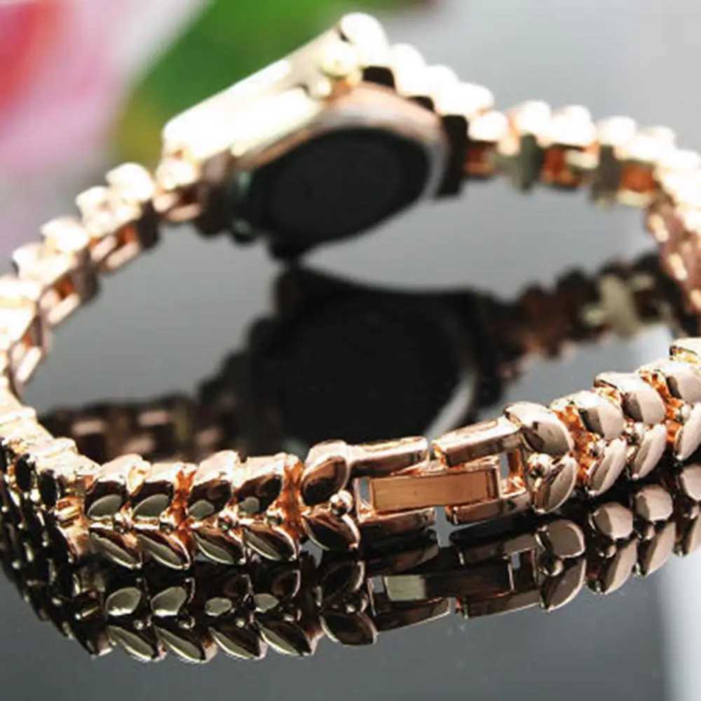 Brand Fashion Women Watches Bracelet Watch Luxury Ladies Crystal Quartz Rhombus Bangle Rhinestone Wrist Watch Relogio FemininoX240920