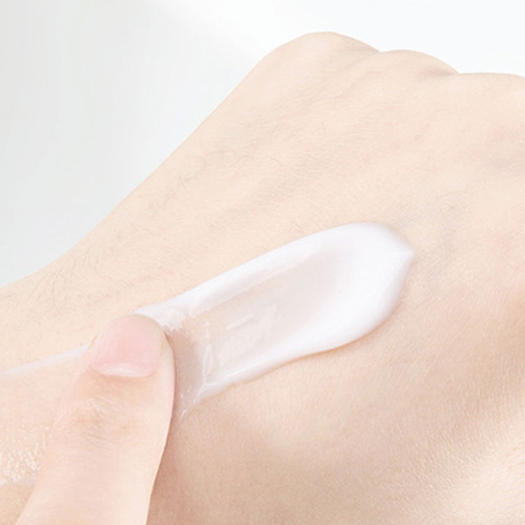 skin care Glacial Mineral Hydrating Milk by Shuang Jia Yin - 120ml