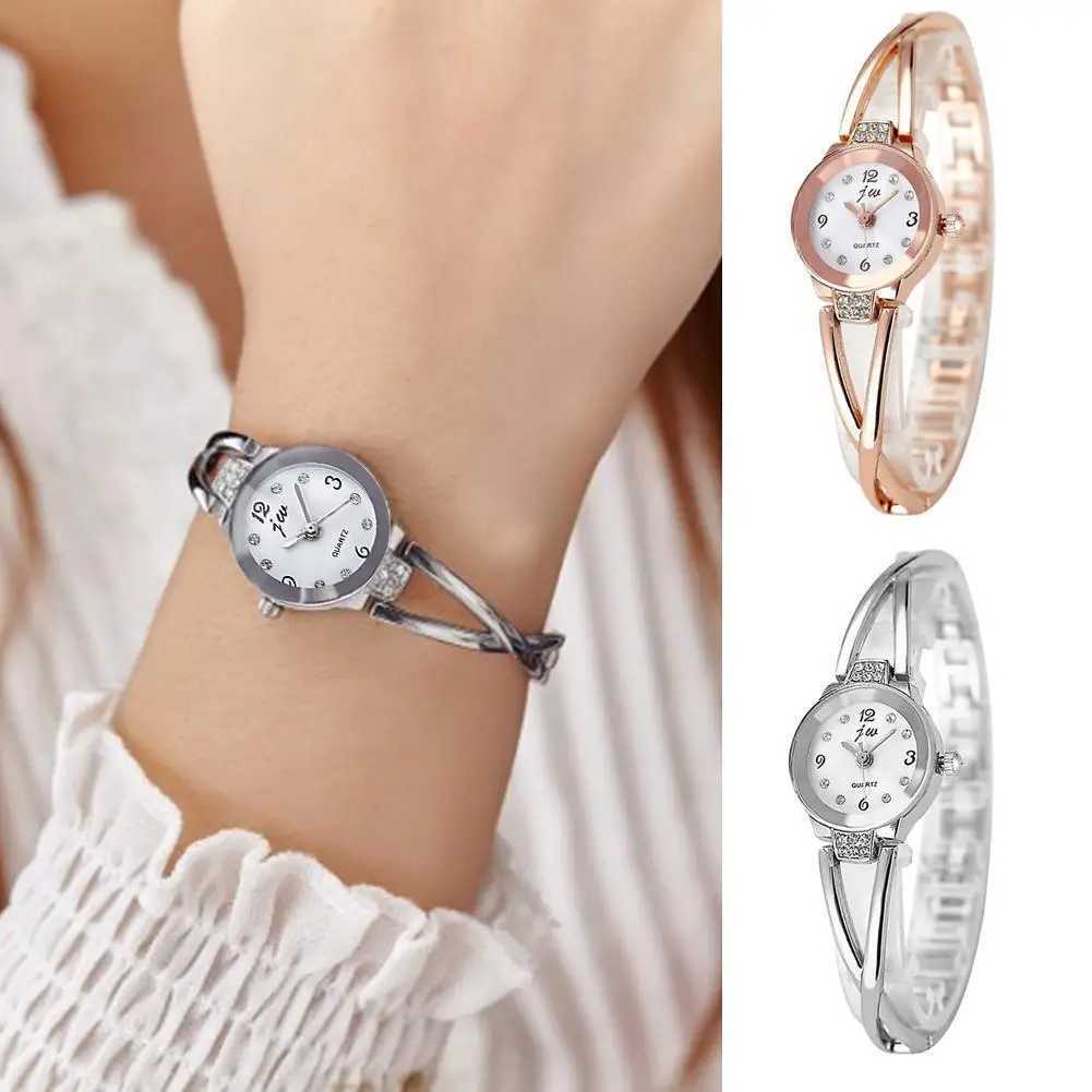 Alloy Bangle Watch Waterproof Fashion Women Classic Watches Small Delicate Analog Wristwatch for Gift for Work Travel CasualX240920