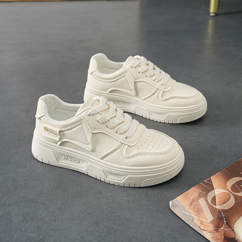 Spring versatile student 2024 spring new white women's niche design board shoes 7801