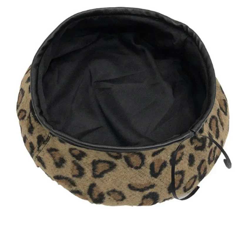 Leopard Beret Female Autumn Winter Hats For Women Vintage Painter Flat Cap Boina Feminina Fashion PU Leather Brim BeanieX240919