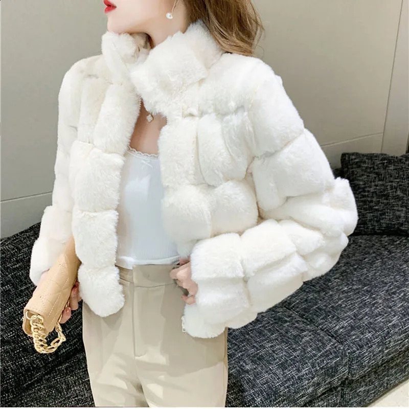 Womens Loose Wild Rex Rabbit faux fur Short Coat Warm Ladies Coat Casual French Fashion Europe and America Winter 240919
