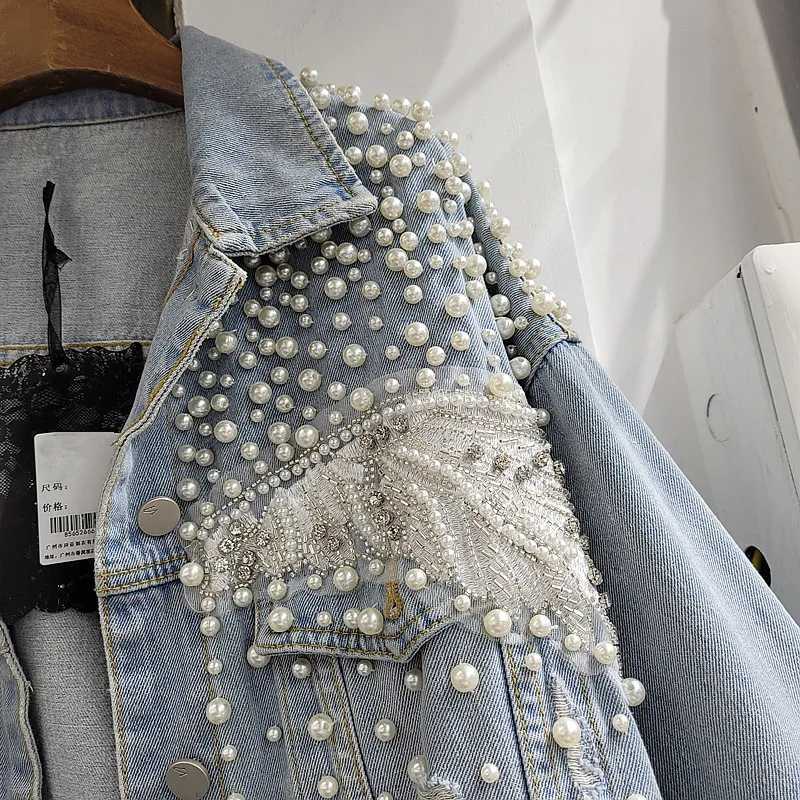 Heavy Work Pearl Diamonds Denim Jacket Women Loose Short Cowboy Outerwear Vintage Blue Holes Big Pocket Jeans Jacket Coat FemaleX240920