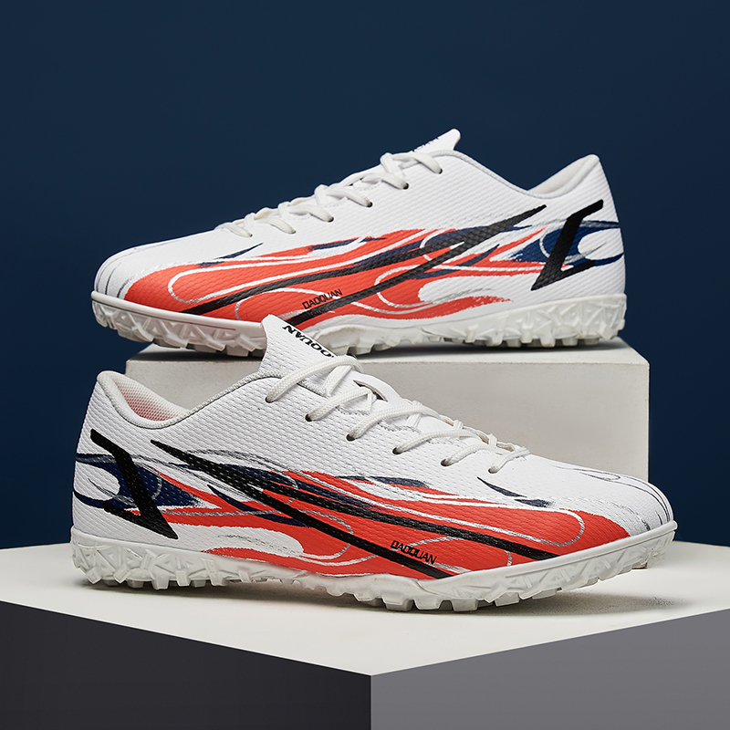 DR.EAGLE Soccer Shoes TF/FG Men Sports Shoes Youth Professional Training Football Boots Futsal Shoes Sneakers Man Soccer Cleats