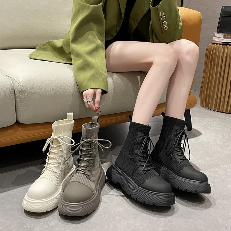2024 new front lace up British style retro round toe elastic soft soled boots
