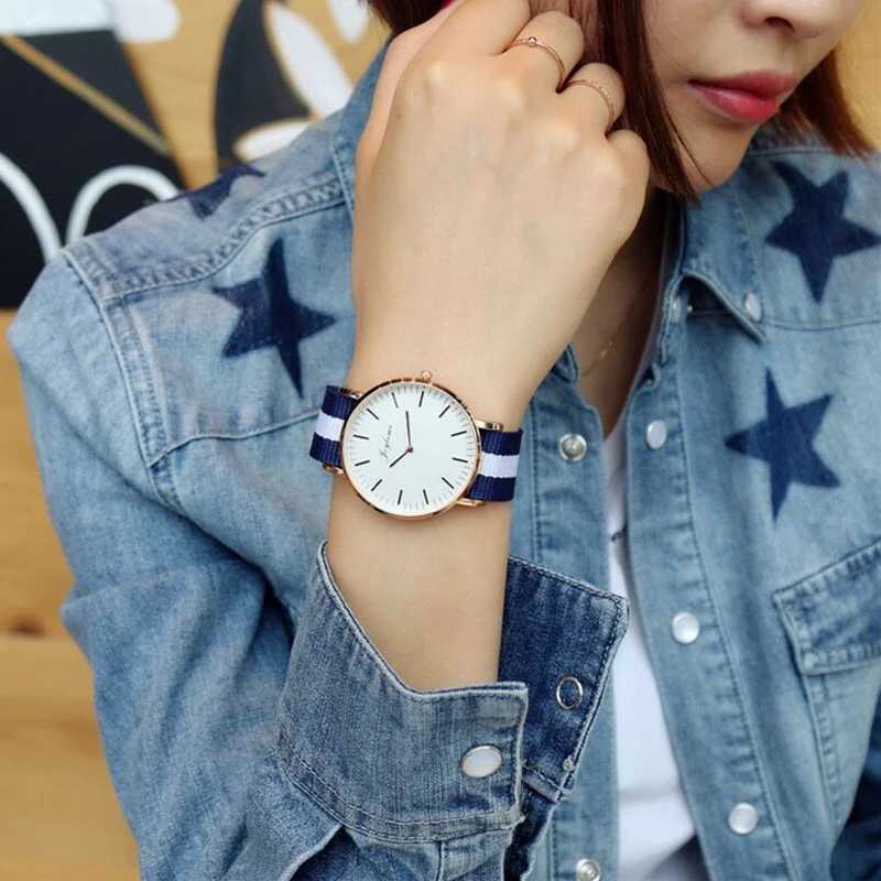 Luxury Brand Quartz Watches Women Simple Thin Women Wrist Watches Fashion Stripe Nylon Strap Lady Clock Gift Relogio FemininoX240920