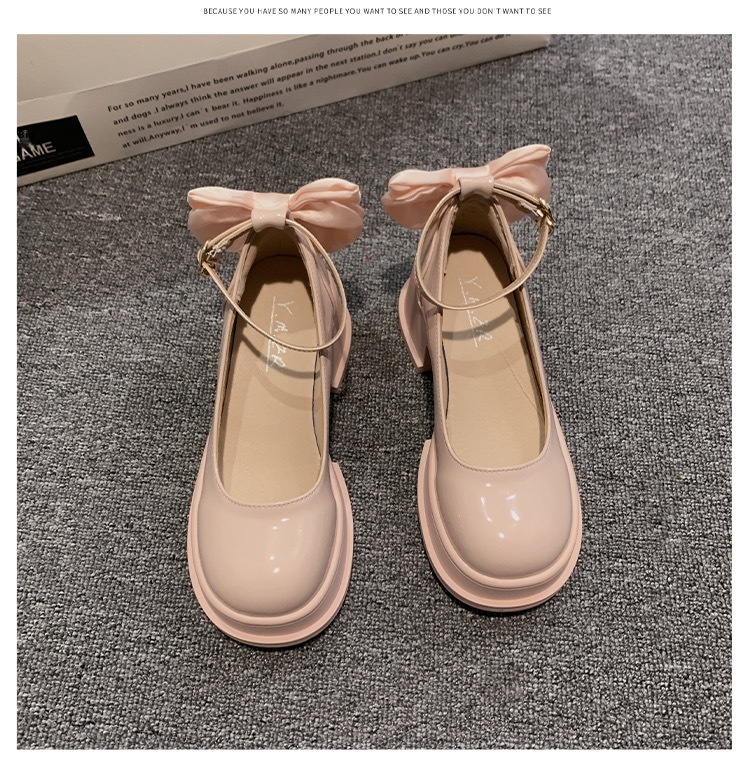 Fairy style dress, Mary Jane shoes, women's 2024 spring new style, French pearl, gentle and trendy, paired with thick heeled small leather shoes