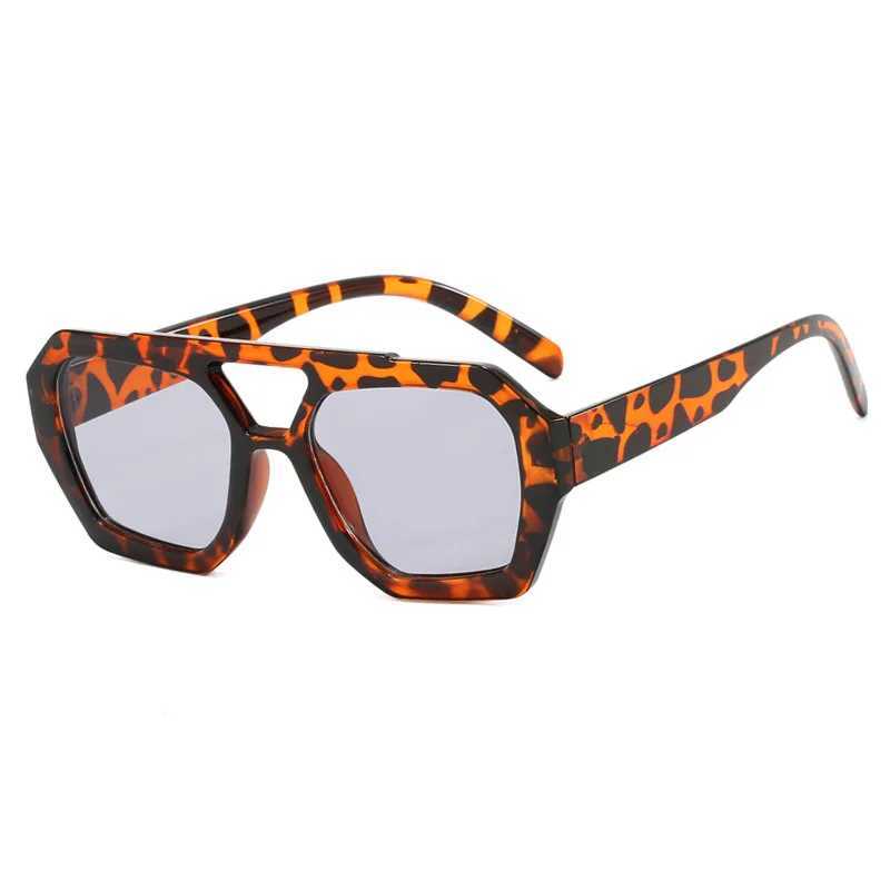 New Irregular Double Bridge Sunglasses Fashion Womens Vintage Personalized Sun Glasses Sports Eyewear UV400 Oculos De SolX240920