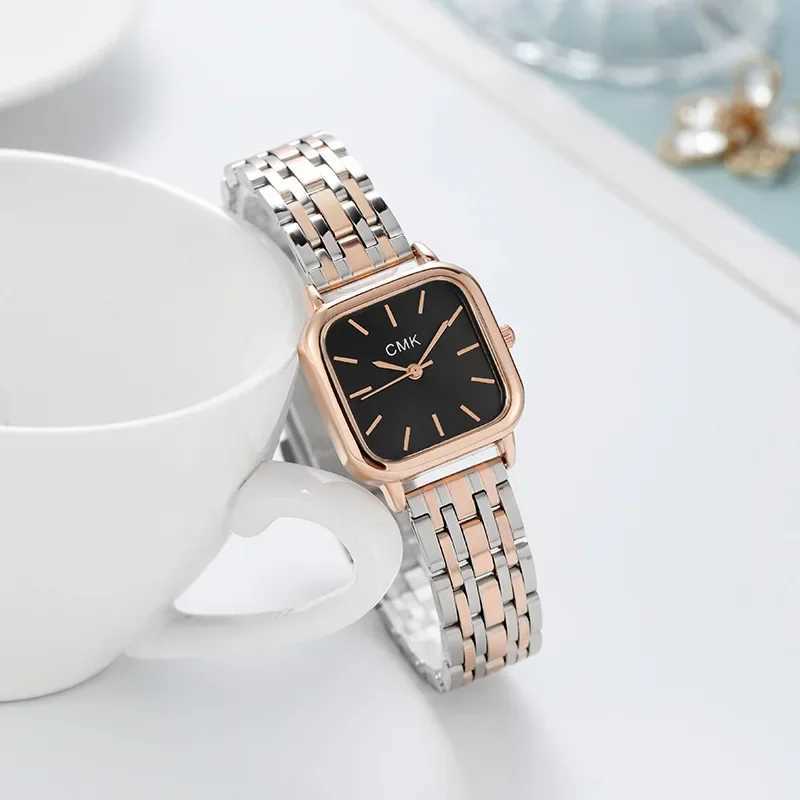 Fashion Women Small Dial Quartz Digital Steel Quartz Watch Junior High School Girlfriends Birthday Christmas Gift Montre FemmeX240920