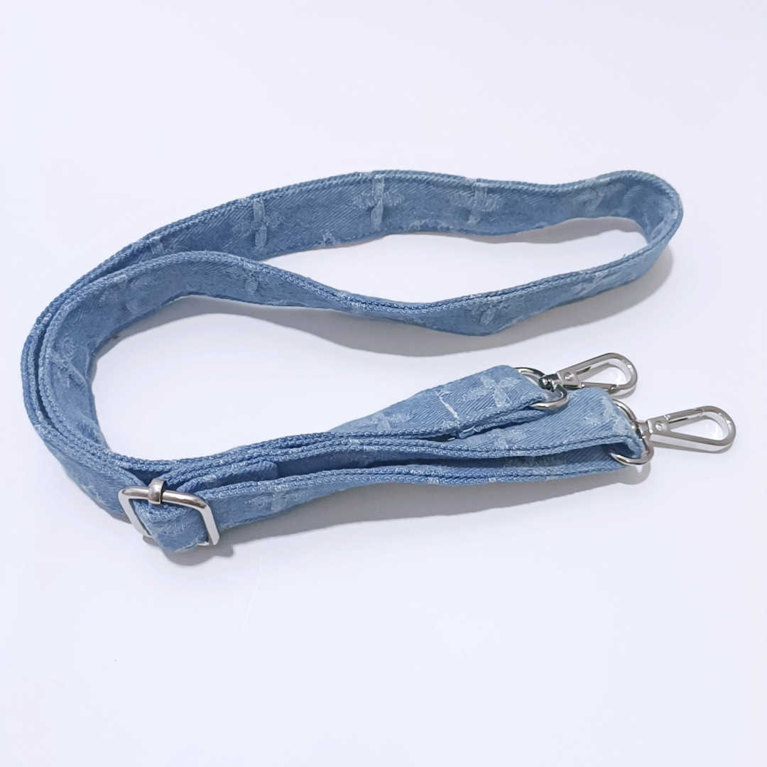 Others Dog Carrier Dog Carrier Trendy pet bag take out cat backpack teddy bear outdoor cat cage dog bag cat bag hand-held pet bag cat supplies H250213