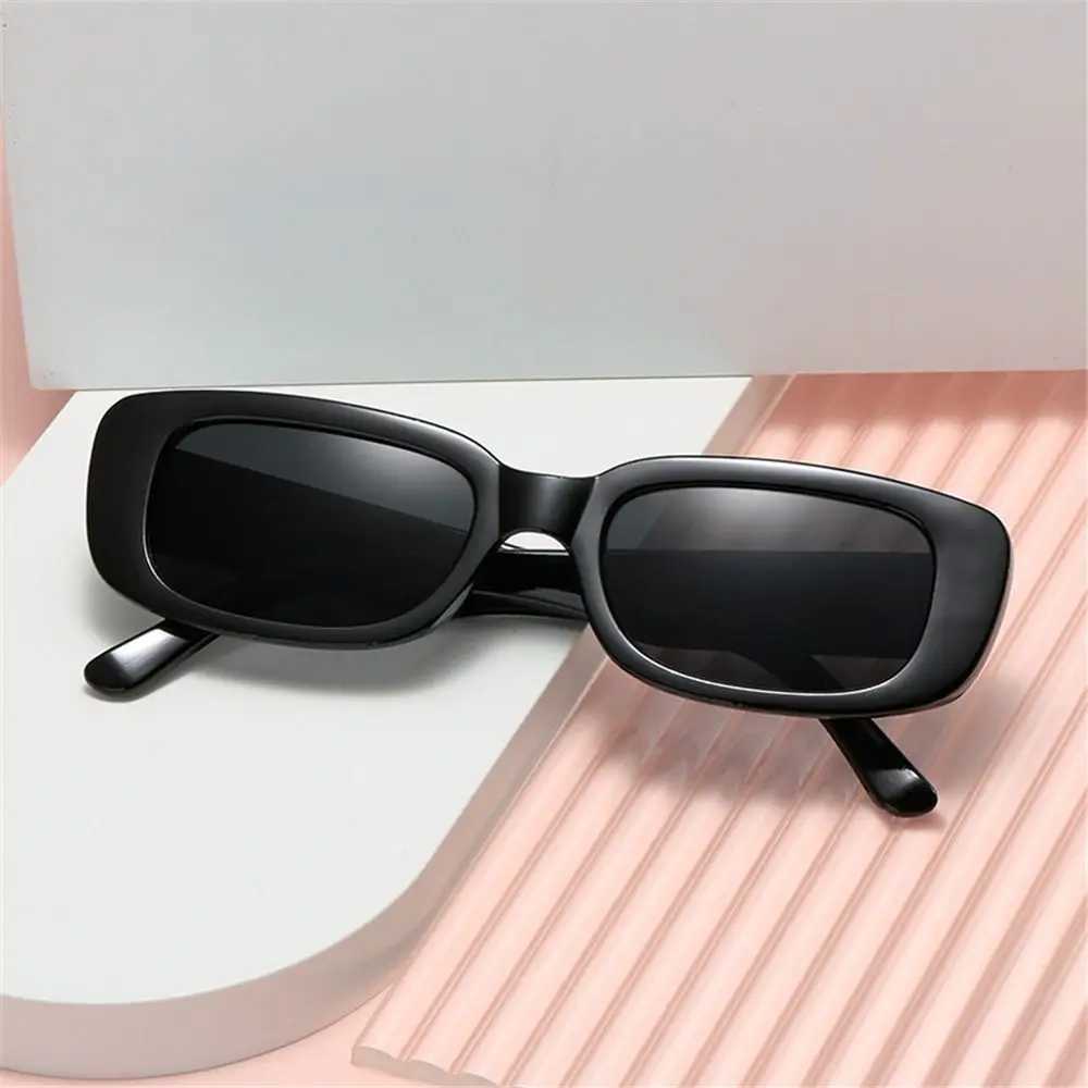Vintage Black Square Sunglasses Woman Luxury Brand Small Rectangle Sun Glasses Female Gradient Clear Mirrored Sun GlassesX240920