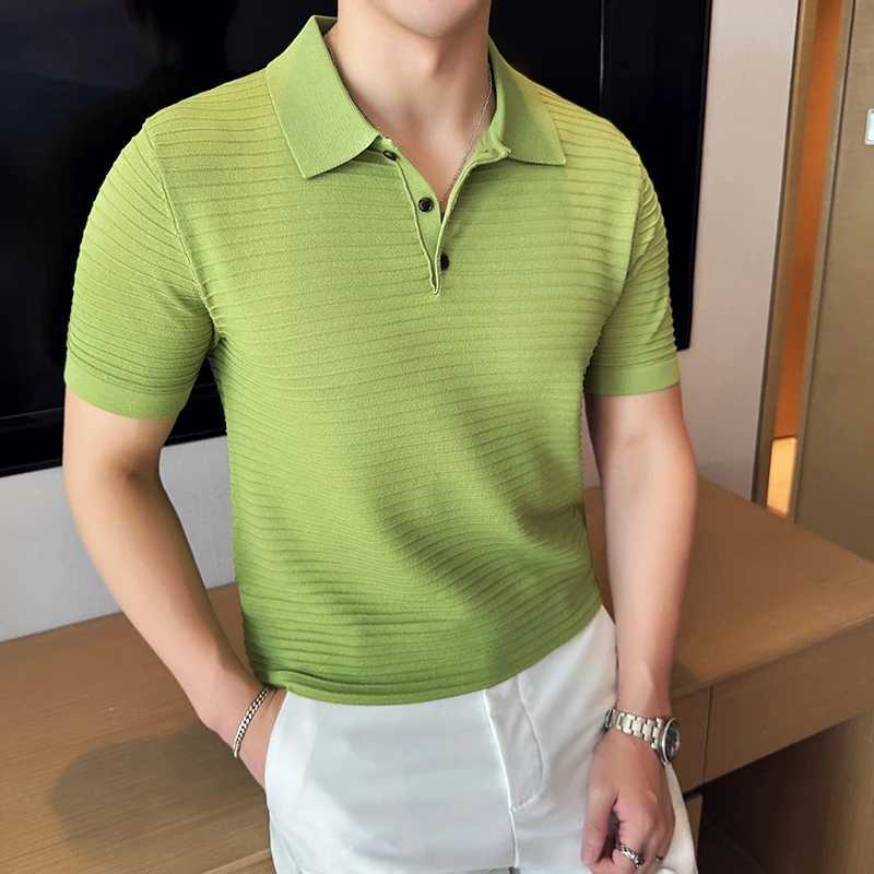Men Knitted Polo Shirt 2024 New Light Thin Breathable Solid Casual Collar Short Sleeved Stripe T-shirt High-quality Men ClothingX240920