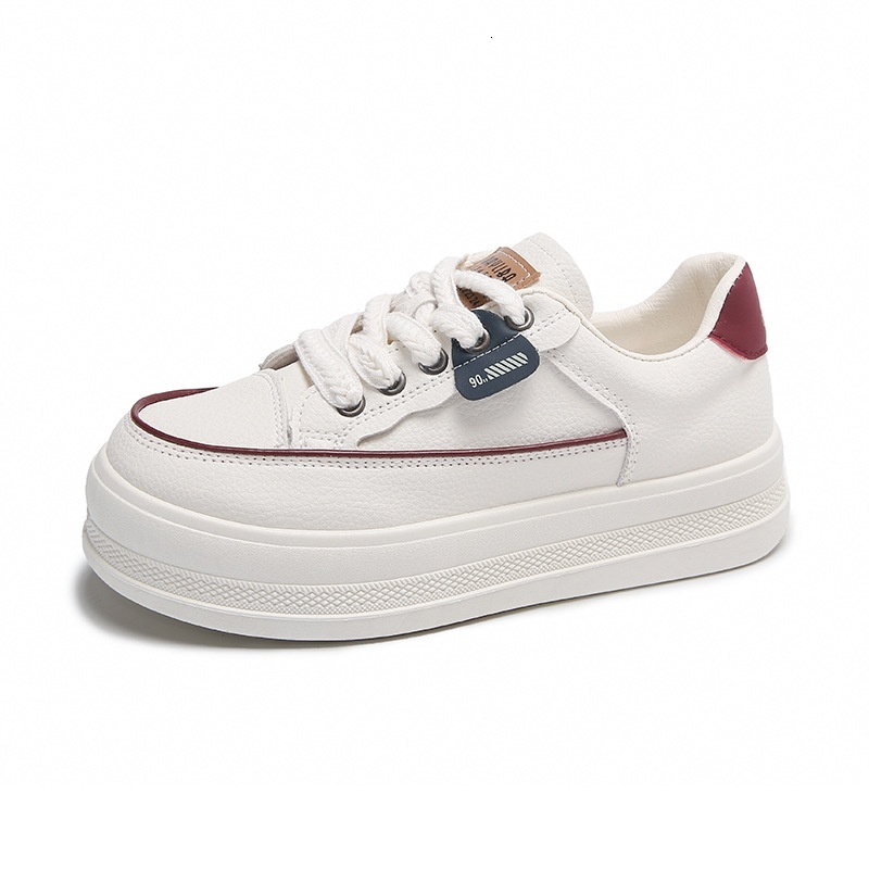 2024 new spring flat bottomed versatile sports and leisure white for female students with niche design, breathable board shoes