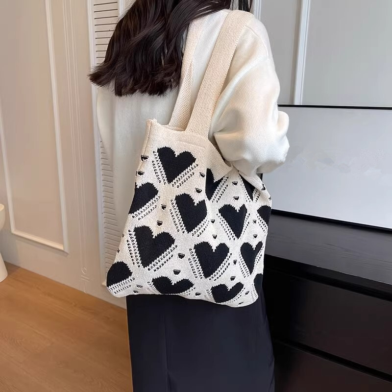 2025NEW Love Pattern Handbag New Knitted Women s Large trend fashion Capacity Weaving Tote Street Trend Shopping Shoulder Travel Bag