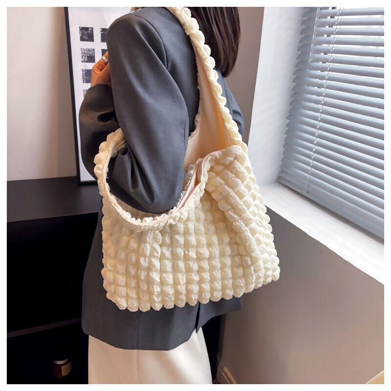 Women Fashion Quilted Shoulder Trendy 2023 Bubble Fabric Cloud Korea girls Tote Cos Bag