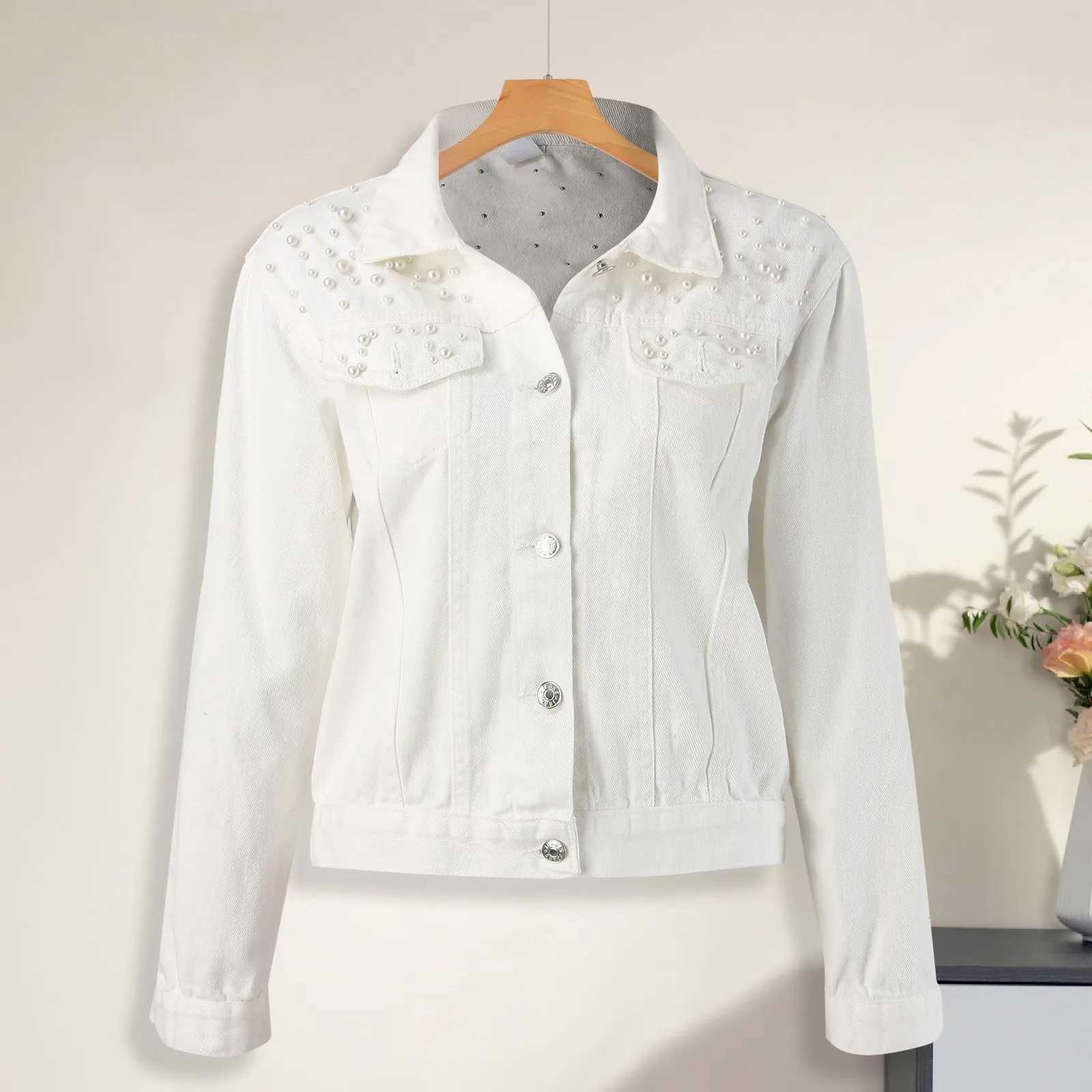 Casual Single-breasted Solid Cardigan Autumn Fashion Womens Denim Jacket Full Sleeve Loose Button Pearls Short Lapel WildX240920