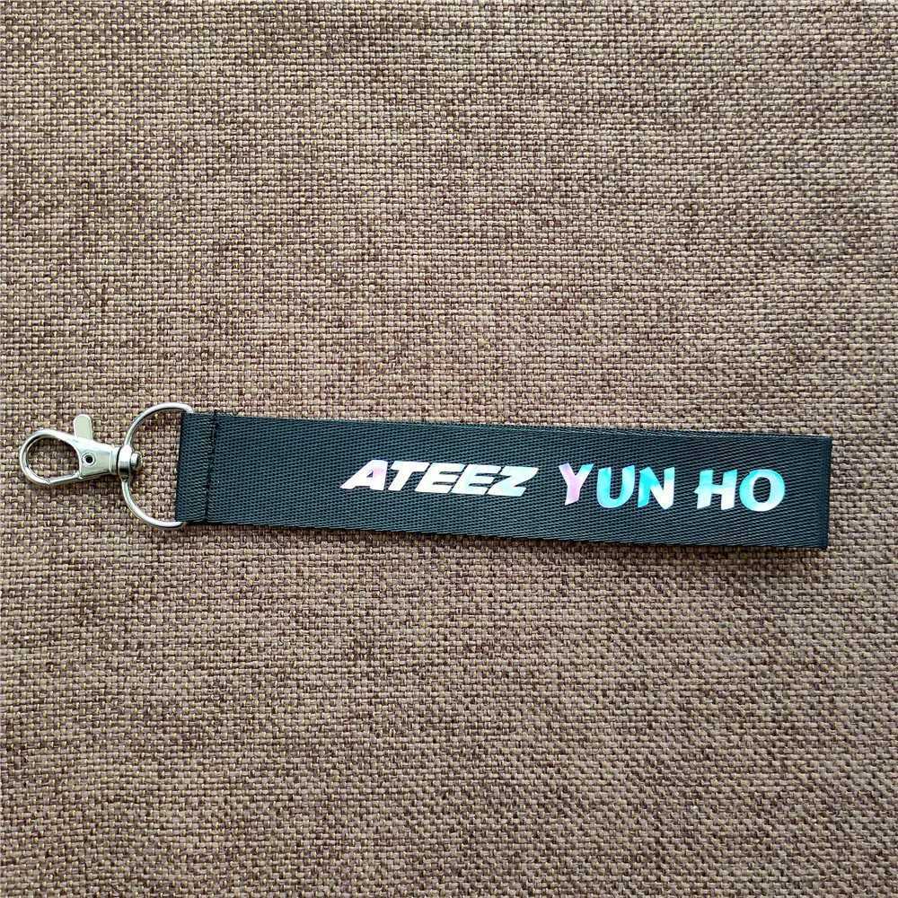 Kpop ATEEZ Name Bar Keychain Hongjoong Seonghwa Yunho Yeosang San Keyring Name Badge Pendant Accessories Fans Gift CollectionX240919