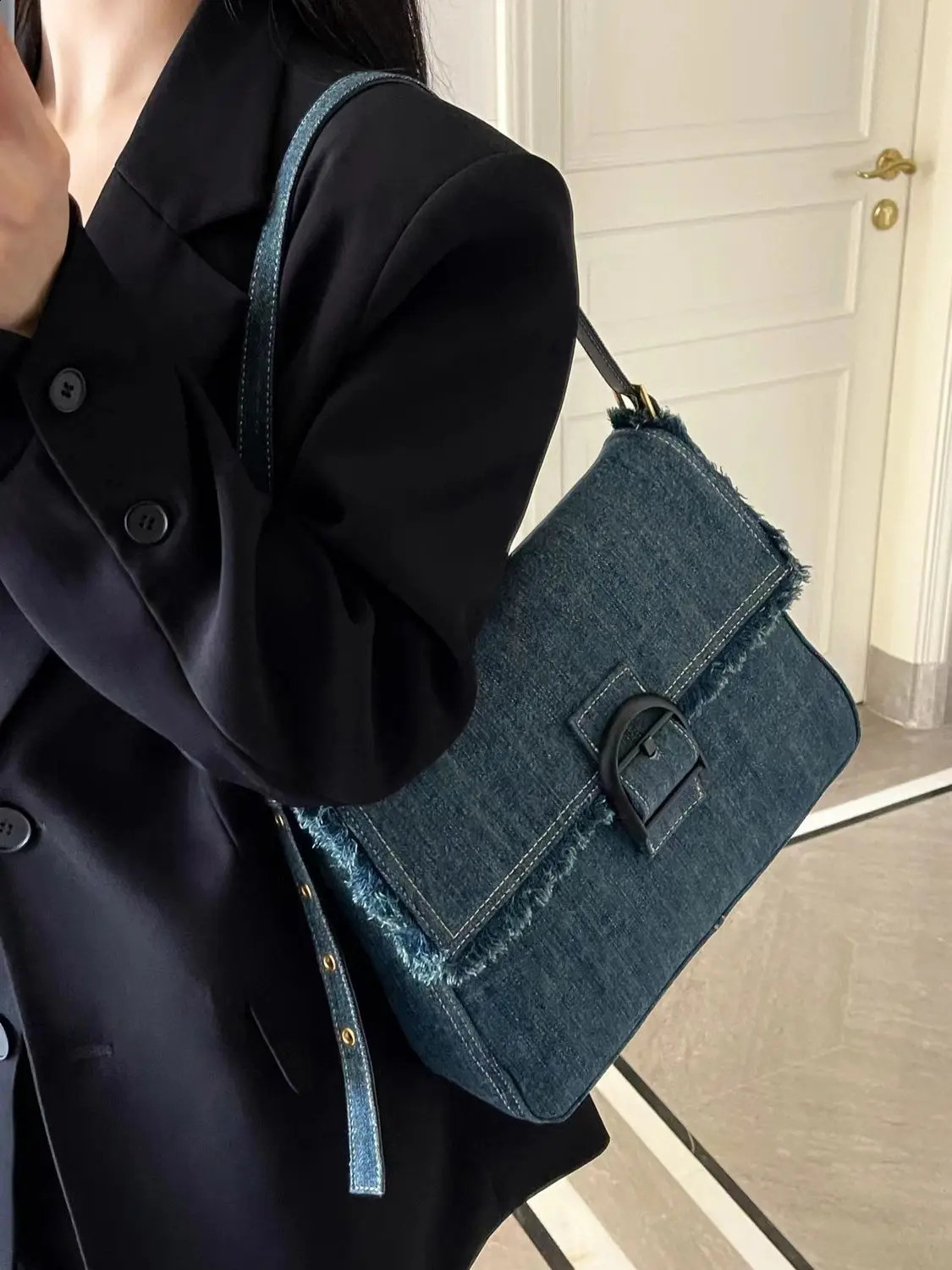 Miyagawa denim tassel bag underwear retro version commuting shoulder womens top handle handbag 240919