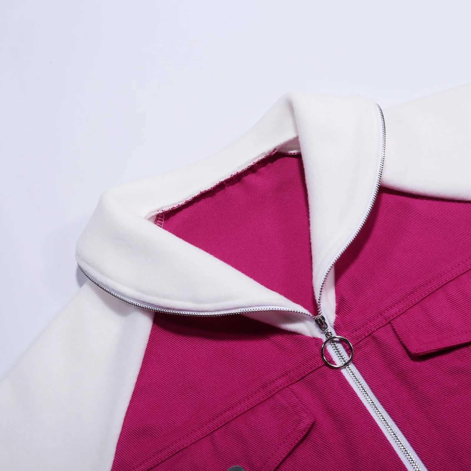 Womens autumn and winter denim jacket fashionable zipper casual splicing work denim jacket long sleeved hooded jacket womens cardigan W240920