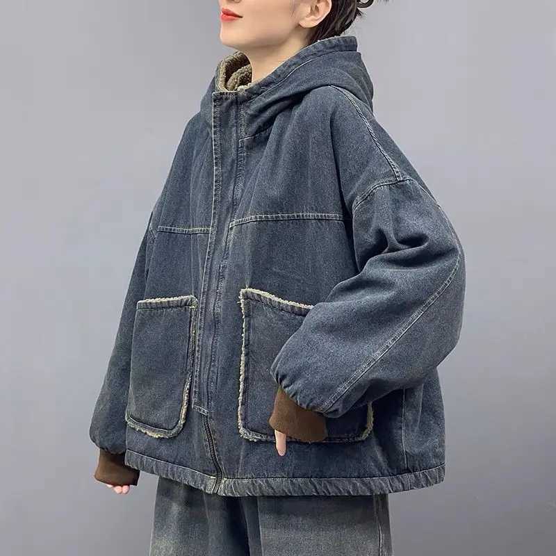 2024 Winter Fashion Casual Denim Jacket Women Warm Vintage Ladies Hooded Thick Granular fleece jeans Coat Loose Outerwear R572X240920