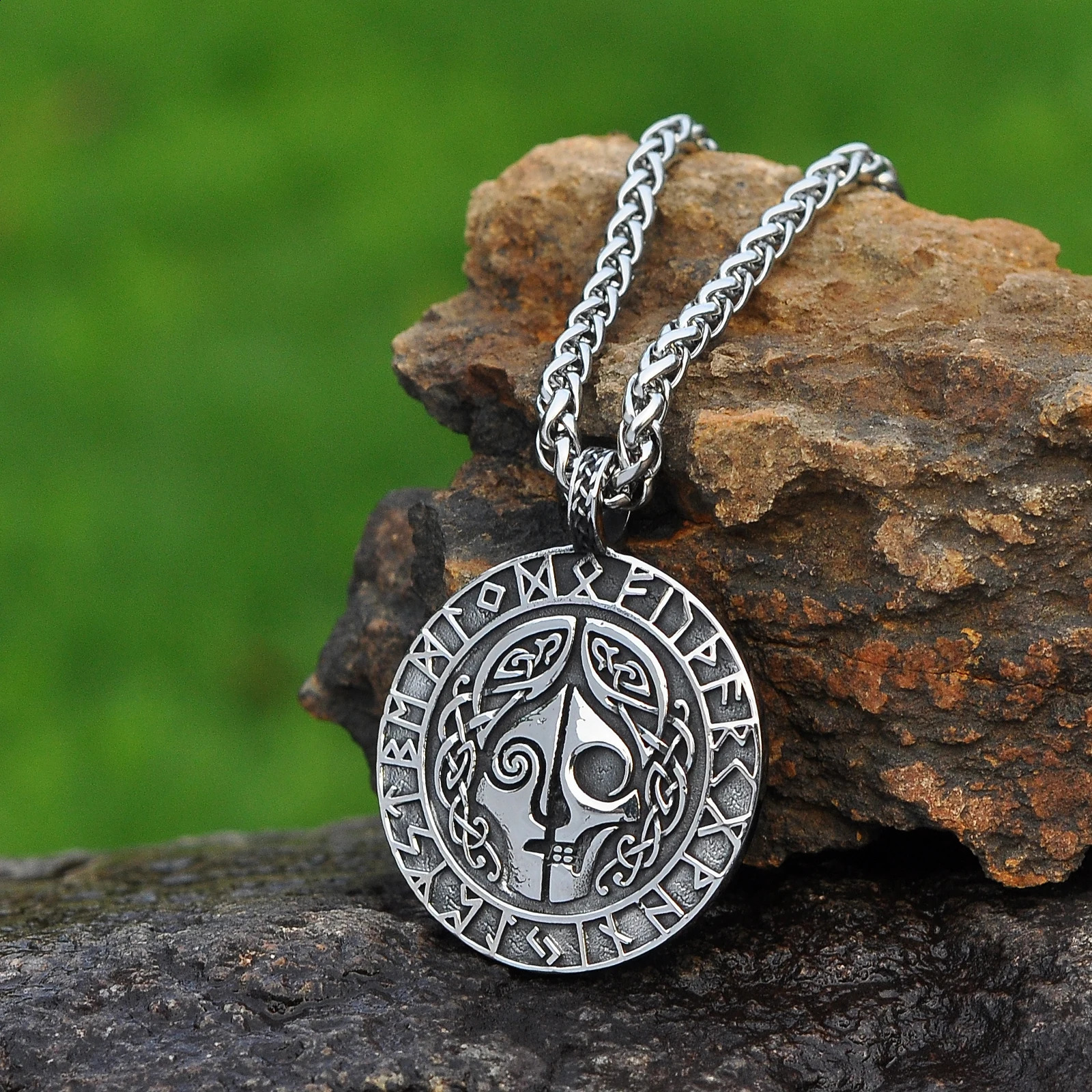 Original Design Stainless Steel Viking Jewelry Norse Goddess Hel Amulet Necklace 240910