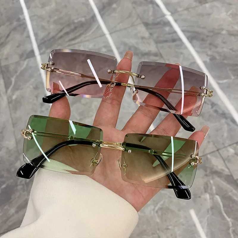 Vintage Fashion 2024 New Sunglasses Rimless Frameless Rectangle Shades Gradient UV400 Summer Traveling Sun Glasses for WomenX240920