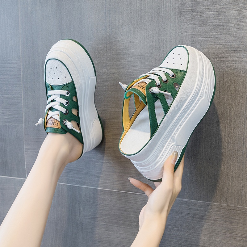 Thick soled toe half slippers women in summer 2024, new style for outerwear. One foot lazy shoes, sponge cake, casual and fashionable sandals