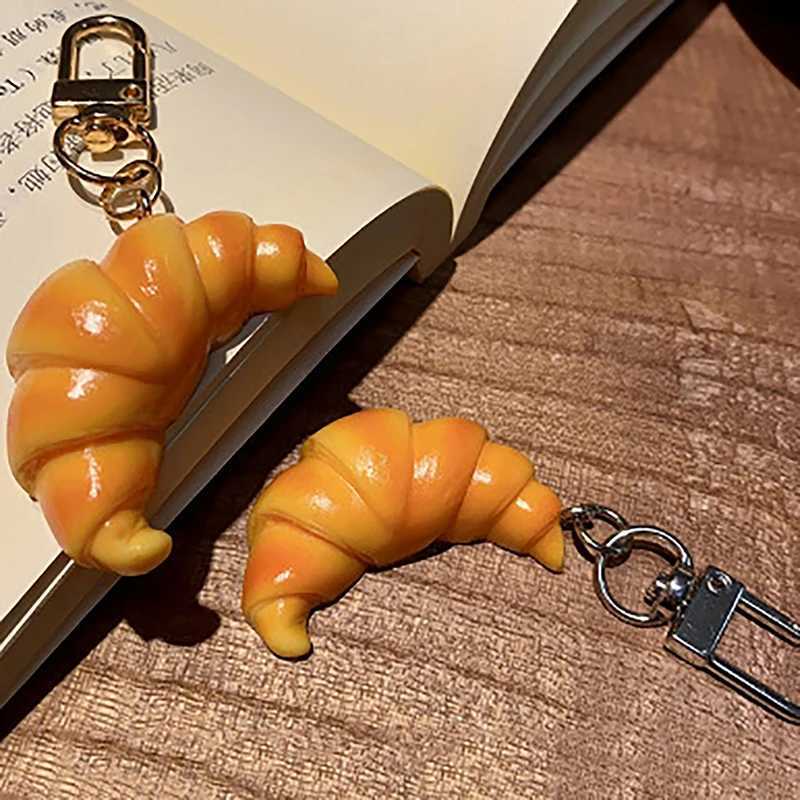 Simulation Food Toy Model Pendant Keyring Personalized Creative Croissant Package Student Children Gifts Keychain Ring ChainXJ250319