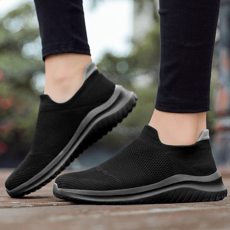 Men Casual Shoes Ultralight Comfortable Walking Shoes Unisex Men Women Sock Mouth Sneakers Tenis Masculino Zapatillas 240914