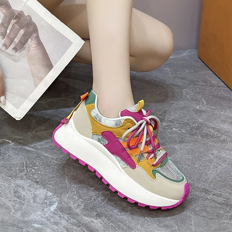 Color blocked soft Forrest Gump for women 2024 new lace mesh shoes, casual breathable sponge cake thick soled sports shoes