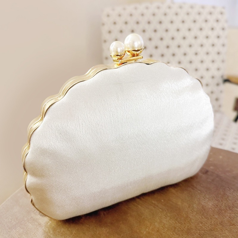 2024 New Women Wers Evening Egg Shaped Clutch Party Dinner Purse With Chain Mini Bags Drop Shipping Crossbody