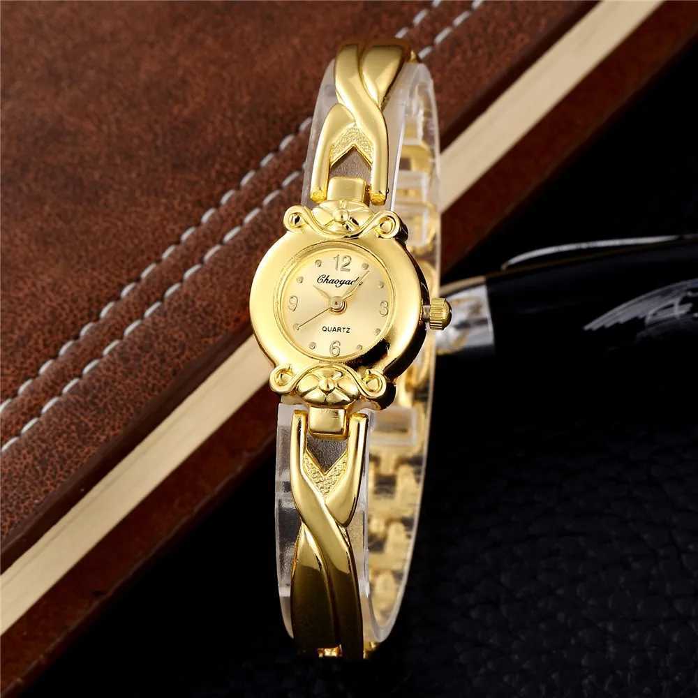 2023 Fashion Gold Vintage Watch for Women Luxury Elegant Quartz Watch Womens Pattern Bracelet Casual Wristwatches Reloj MujerX240920
