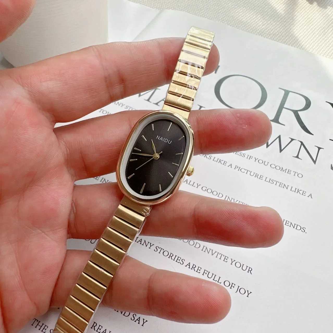 Fashion Luxury Women Quartz Watch Stainless Steel Oval Small Dial Bamboo Strap Girl Student Wristwatch Relogio FemininoX240920