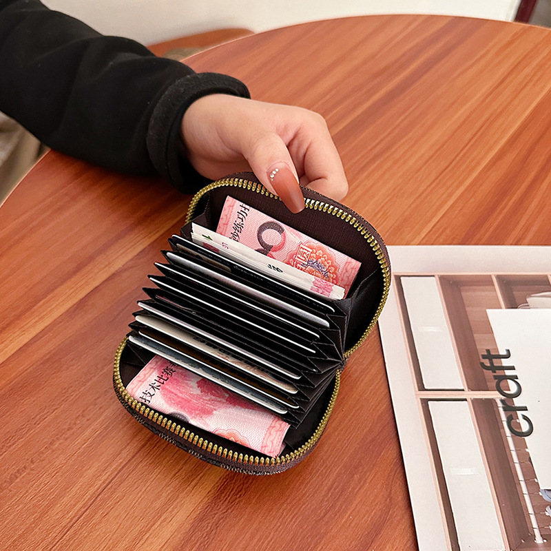 New high-quality wallet designer bag classic short coin purse mini key bag card clip fashionable luxury makeup bag velvet bread black red