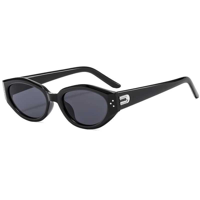 New Y2K Small Square Sunglasses Women Cat Eye Brand Sunglasses Fashion Trendy Ourdoor Goggles Men Punk Sports Sun GlassesX240920