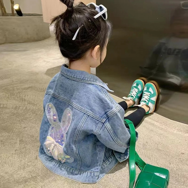 Girls denim jacket fashionable childrens jacket girls clothing long sleeved denim jacket 2-10 year old teenage girls denim jacket 240918