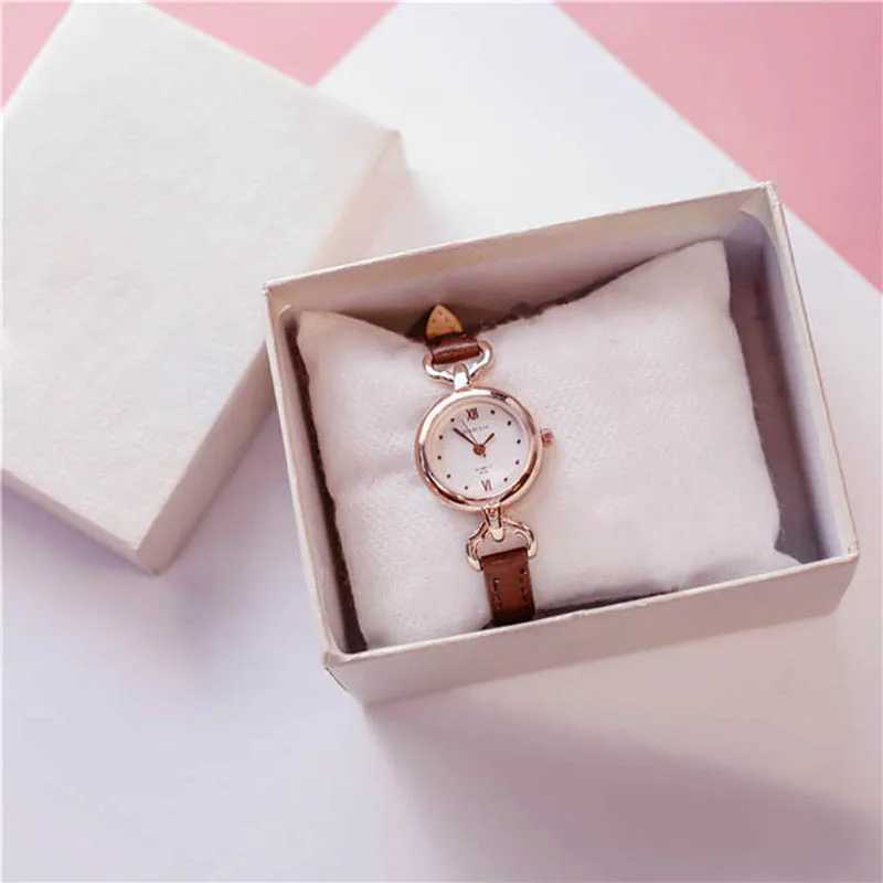 Women Girl Simple Quartz Wrist Watch PU Leather Strap Mini Thin Dial Watches EIG88X240920
