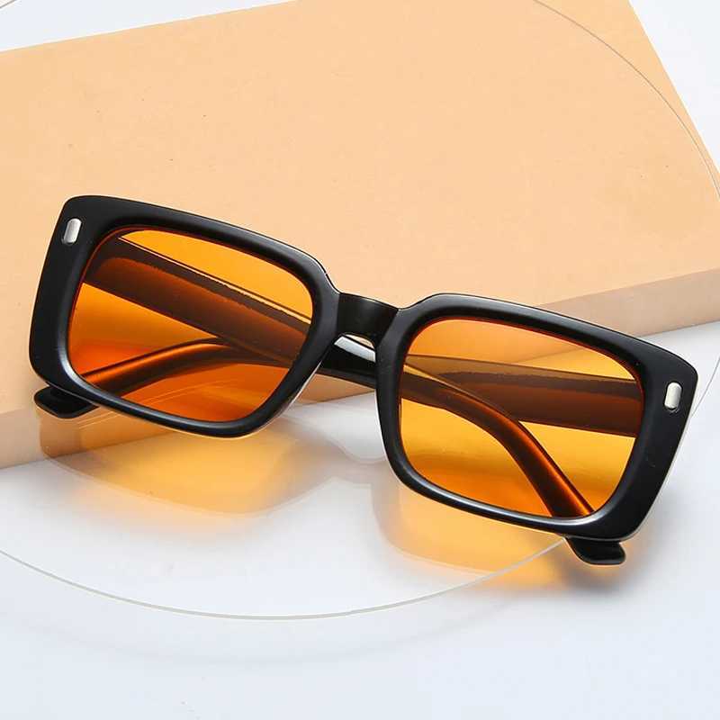 Square Vintage Sunglasses Woman Brand Designer Retro Sun Glasses Female Fashion Rivet Black Orange Yellow Mirror Oculos De SolX240920