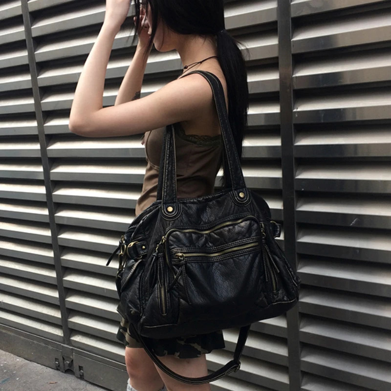 Women's fashion retro Y2K hot girl motorcycle large capacity washed distressed shoulder messenger bag