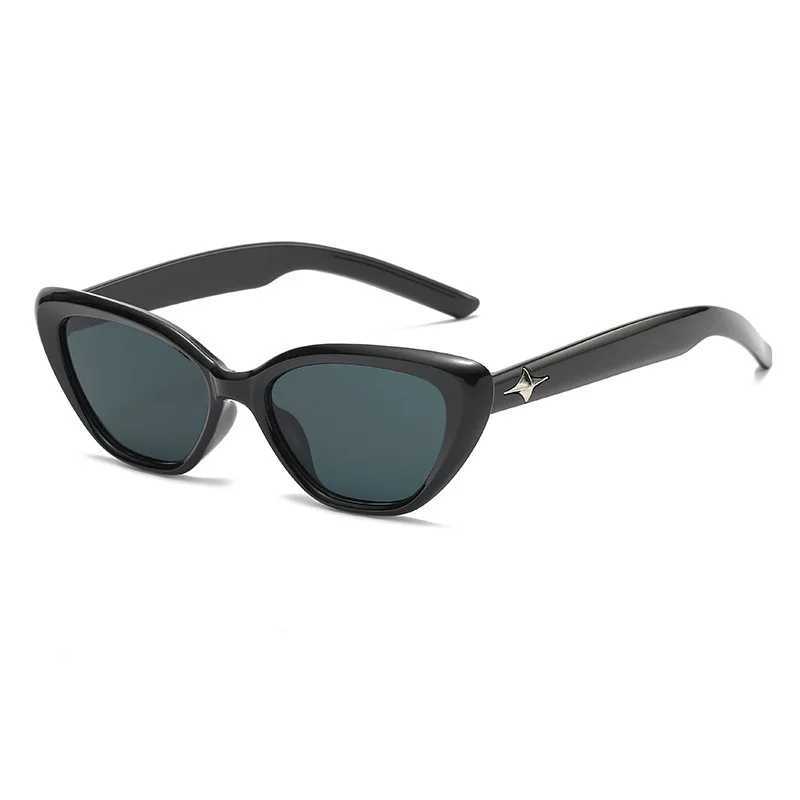 Vintage Triangle Cats Eye Sunglasses Women UV400 Protection Shades Goggles Fashion Y2K Luxury Brand Designer for Female EyewearX240920