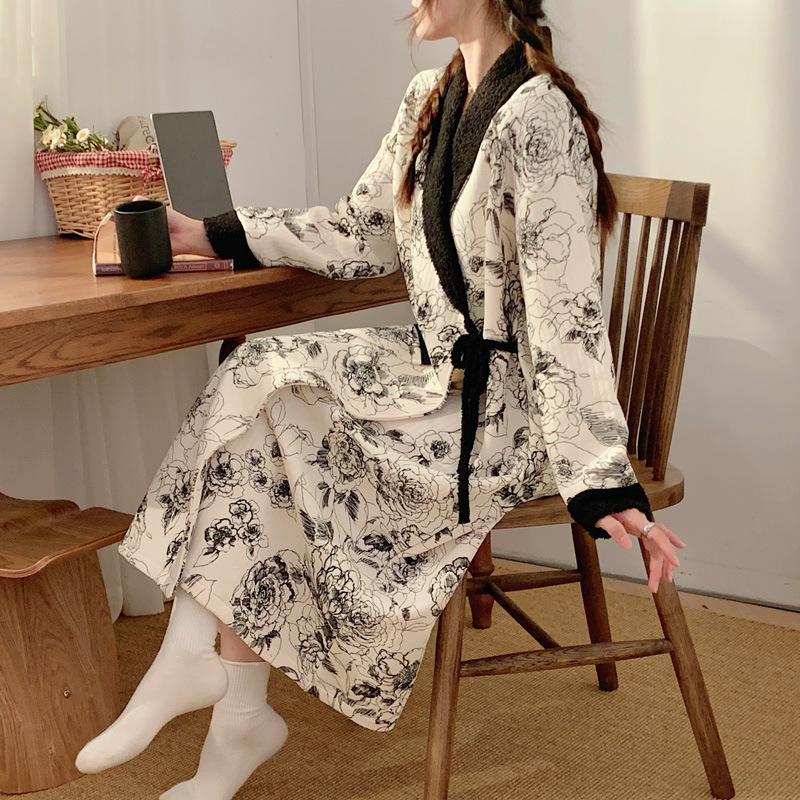 New Pregnant Women's Breastfeeding Sleeping Winter Air Cotton Moonlight Clothing Spring and Autumn Postpartum Long sleeved Maternal Feeding Skirt